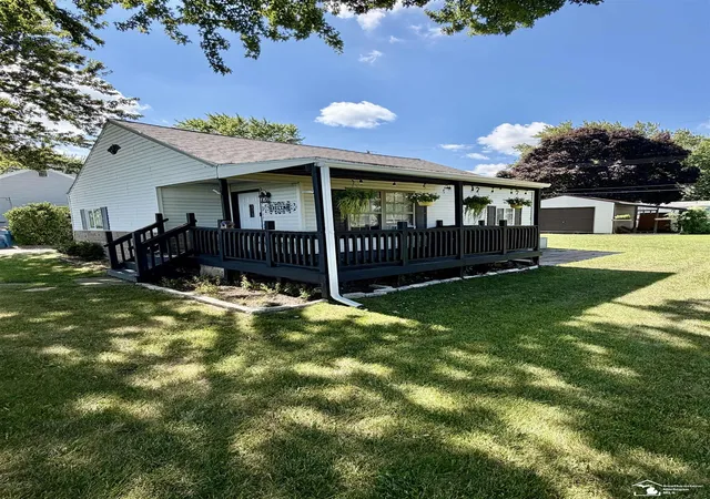 Photo 2 of Sale Pending at 2956 Nadeau Rd, Monroe, MI 48162 | MLS# 50220060 | Listing updated on 2026-09-14