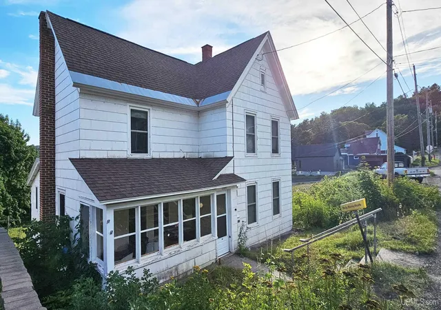 Photo 1 of Single family home for sale at 20897 3rd Street, Hancock, MI 49930 | MLS# 50220949 | Listing updated on 2026-09-18