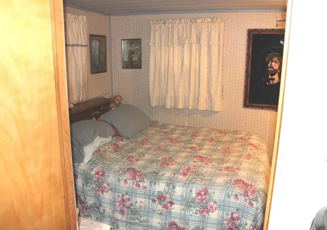 Photo 4 of Single family home for sale at 5042 Southwood Dr, Harrison, MI 48625 | MLS# 50221534 | Listing updated on 2026-09-18