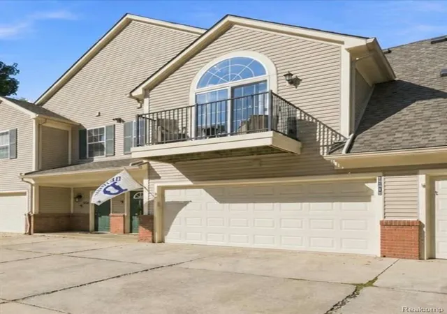 Photo 2 of Condo for sale at 55415 Ambassador Ct, Shelby Twp, MI 48316 5369 | MLS# 61025077 | Listing updated on 2026-09-14