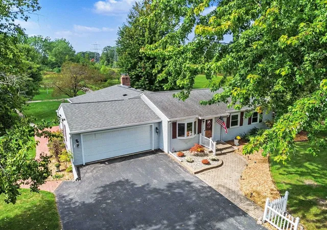 Photo 1 of Single family home for sale at 3378 State St Rd, Bay City, MI 48706 | MLS# 50221961 | Listing updated on 2026-10-04