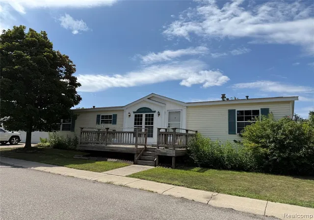 Photo 1 of Manufactured home for sale at 308 Alpine Dr, Clarkston, MI 48346 | MLS# 61034021 | Listing updated on 2026-09-29