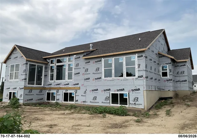 Photo 3 of Condo for sale at 9572 Fields Dr #38, Zeeland, MI 49464 | MLS# 70555237 | Listing updated on 2026-09-18