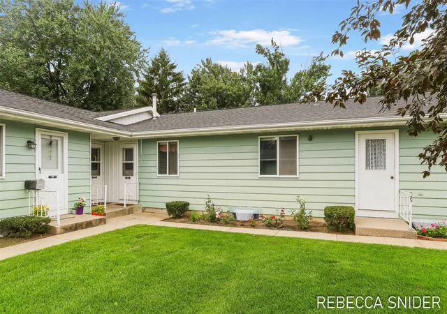 Photo 1 of Condo for sale at 5692 Leisure S Dr, Grand Rapids, MI 49548 | MLS# 70552547 | Listing updated on 2026-10-09