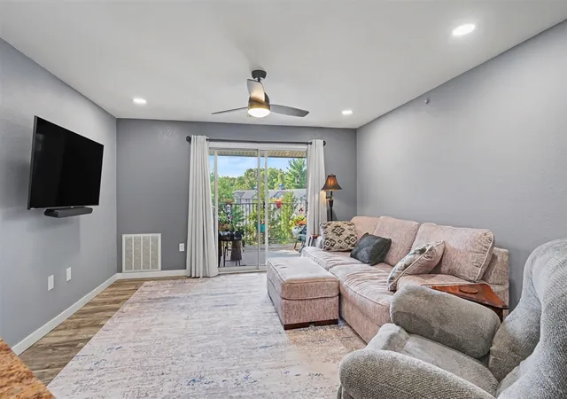 Photo 4 of Condo for sale at 18400 N Ridge Ct #17, Spring Lake, MI 49456 | MLS# 70555590 | Listing updated on 2026-10-15