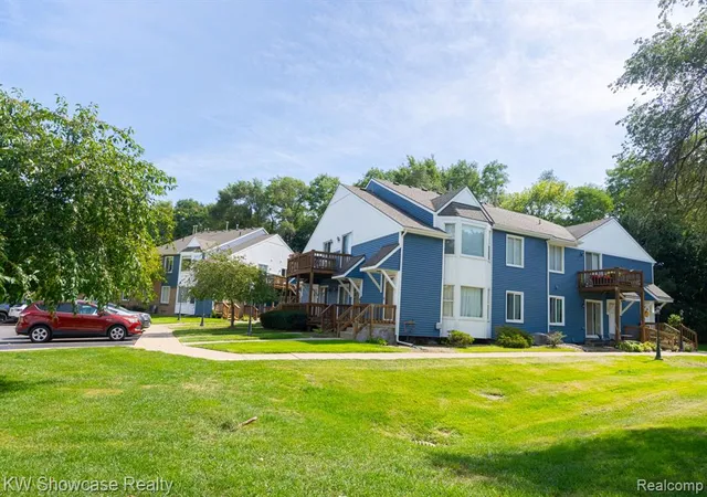 Photo 1 of Condo for sale at 45000 Bayview Dr #1, Novi, MI 48377 | MLS# 61031118 | Listing updated on 2026-10-02