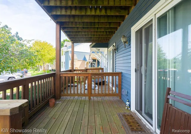 Photo 3 of Condo for sale at 45000 Bayview Dr #1, Novi, MI 48377 | MLS# 61031118 | Listing updated on 2026-10-02