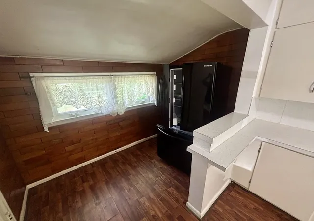 Photo 3 of Single family home for sale at 220 W Beech St, Gladwin, MI 48624 | MLS# 50213419 | Listing updated on 2026-09-04