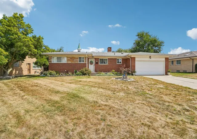Photo 1 of Sale Pending at 22808 Greenview Rd, Southfield, MI 48075 | MLS# 70555316 | Listing updated on 2026-09-08