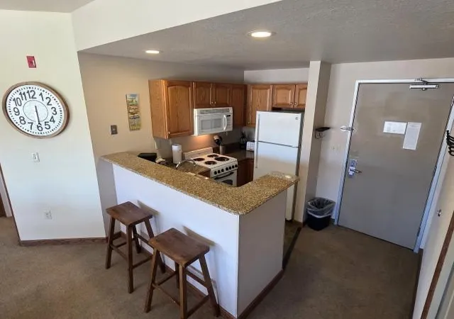 Photo 2 of Condo for sale at 2400 Troon S, Bellaire, MI 49615 | MLS# 80067250 | Listing updated on 2026-10-01