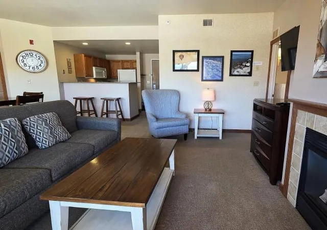 Photo 3 of Condo for sale at 2400 Troon S, Bellaire, MI 49615 | MLS# 80067250 | Listing updated on 2026-10-01