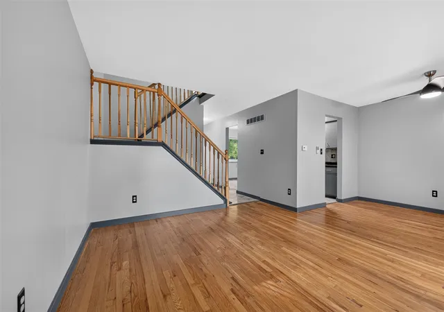 Listing Photo 5 - Condo for sale in building located at 552nd Ter Ln, Ypsilanti, MI 48198