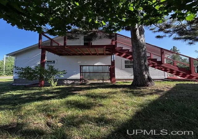 Photo 3 of Single family home for sale at 5090 2nd Street, Mohawk, MI 49950 | MLS# 50220465 | Listing updated on 2026-09-01