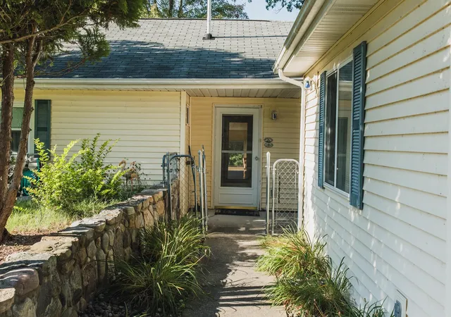 Photo 2 of Single family home for sale at 1041 Radov Rd #11-12, Gladwin, MI 48624 | MLS# 80073201 | Listing updated on 2026-09-06