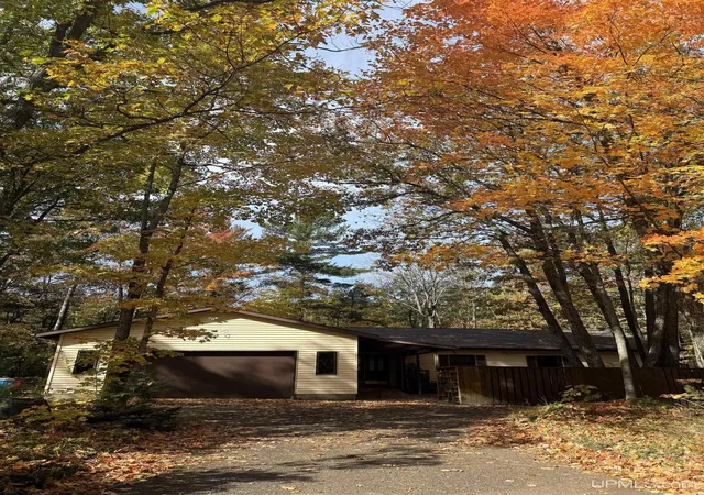 Single family home for sale at 5 Longyear Dr, Negaunee, MI 49866 | MLS# 50224120 | Listing updated on 2026-10-20