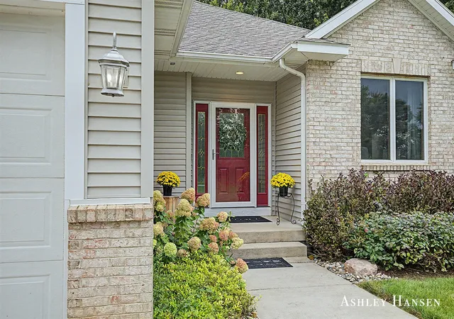Photo 2 of Sale Pending at 8289 Tiffany Ave, Rockford, MI 49341 | MLS# 70557437 | Listing updated on 2026-09-15