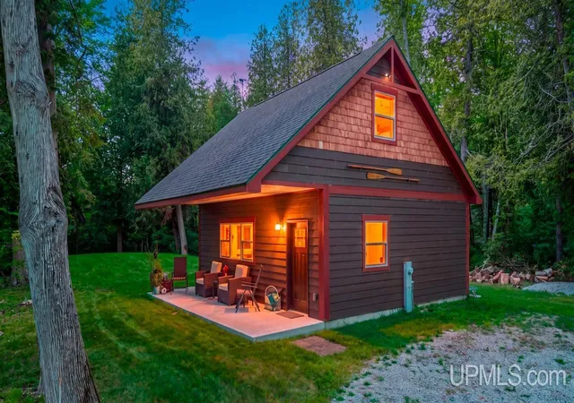Photo 1 of Single family home for sale at N9650 M 35 Hwy, Stephenson, MI 49887 | MLS# 50221407 | Listing updated on 2026-09-11