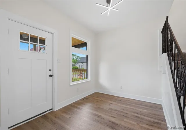 Photo 3 of Single family home for sale at 2501 Seyburn St, Detroit, MI 48214 1786 | MLS# 61001595 | Listing updated on 2026-09-17