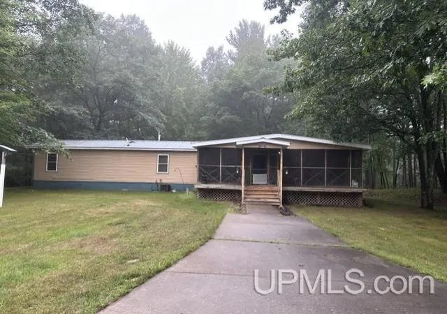 Photo 1 of Single family home for sale at 1993 Old 69 Hwy, Florence, WI 54121 | MLS# 50222020 | Listing updated on 2026-09-28