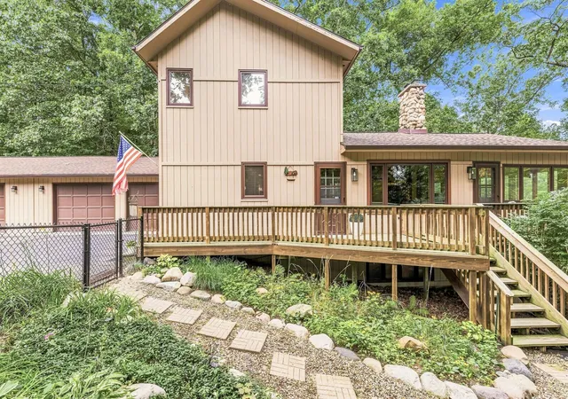 Photo 3 of Single family home for sale at 11008 Corey Lake Rd, Three Rivers, MI 49093 | MLS# 70554634 | Listing updated on 2026-09-10