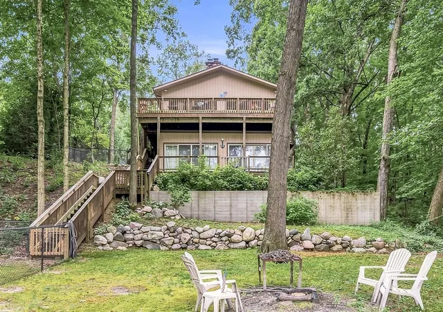 Photo 3 of Single family home for sale at 11008 Corey Lake Rd, Three Rivers, MI 49093 | MLS# 70554634 | Listing updated on 2026-09-10