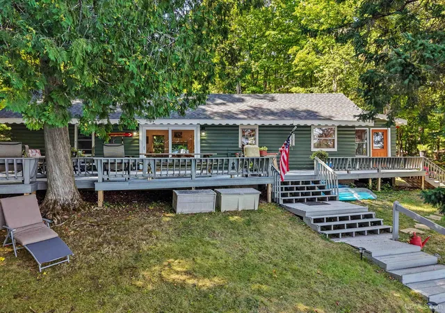 Photo 1 of Single family home for sale at 3018 W Duck Lake Rd, Watersmeet, MI 49969 | MLS# 50221146 | Listing updated on 2026-09-14