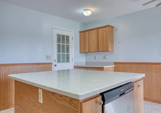 Photo 4 of Single family home for sale at 2470 Lyons Rd, Owosso, MI 48867 | MLS# 50219917 | Listing updated on 2026-09-18