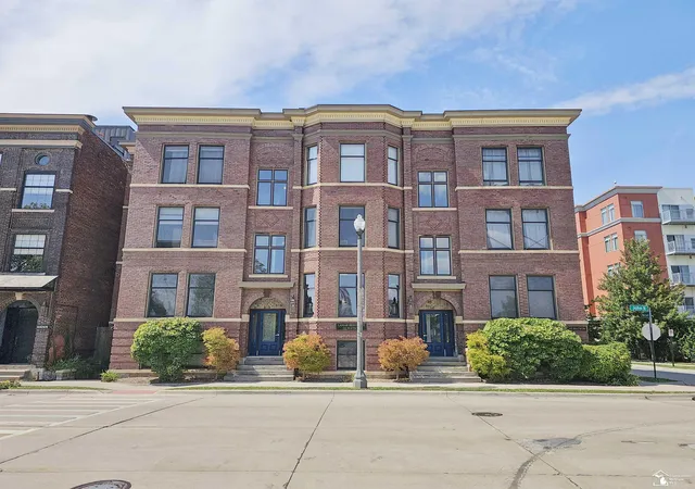 Photo 1 of Condo for sale at 112 Watson St #23, Detroit, MI 48201 | MLS# 50222337 | Listing updated on 2026-10-19