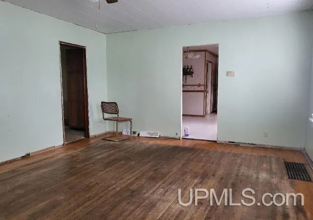 Photo 2 of Single family home for sale at 305 Riehle Rd, Kingsford, MI 49802 | MLS# 50220941 | Listing updated on 2026-09-10