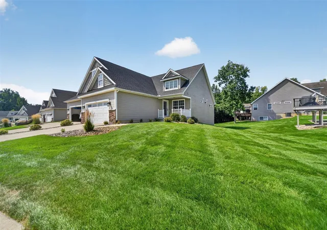 Photo 1 of Condo for sale at 4048 Stoneridge Dr, Jackson, MI 49203 | MLS# 70554301 | Listing updated on 2026-09-10