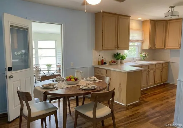 Photo 3 of Single family home for sale at 4518 Woodland Ave, Royal Oak, MI 48073 4916 | MLS# 61014297 | Listing updated on 2026-10-25