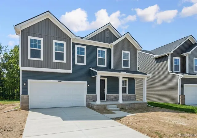Photo 1 of Single family home for sale at 423 Hidden River, Holly, MI 48442 | MLS# 61022098 | Listing updated on 2026-09-12