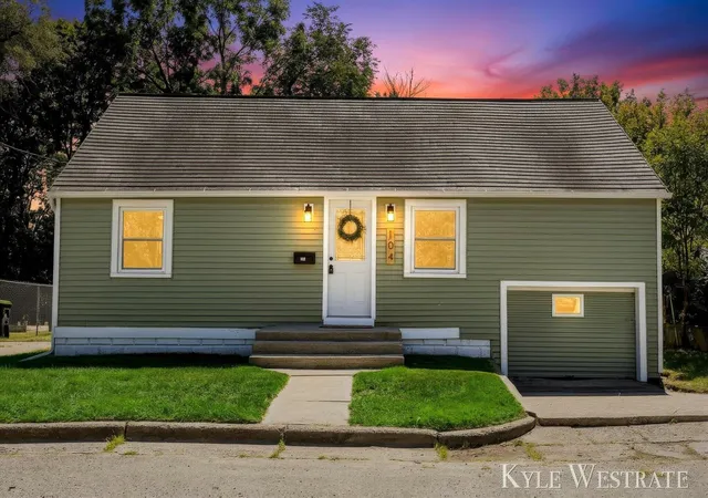 Photo 2 of Sale Pending at 104 Sunnyside Ct, Greenville, MI 48838 | MLS# 70554821 | Listing updated on 2026-09-01