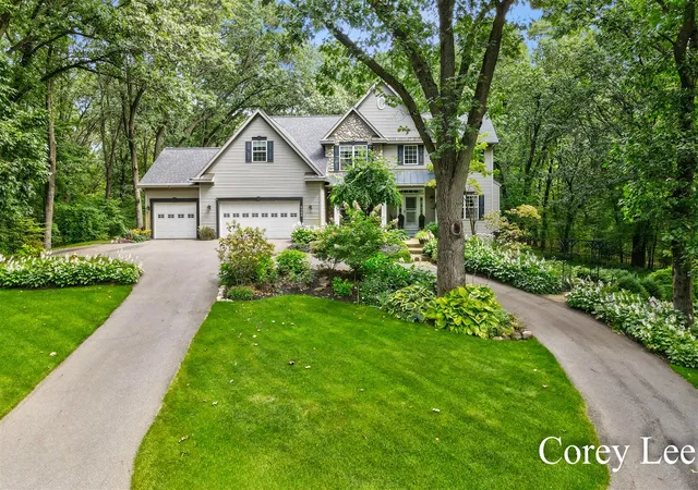 Photo 3 of Single family home for sale at 8484 Rocky Pines Dr, Rockford, MI 49341 | MLS# 70556089 | Listing updated on 2026-09-17