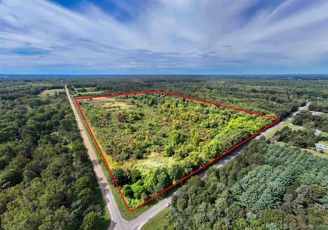 Photo 1 of Sale Pending at 46932 37 1/2 St, Paw Paw, MI 49079 | MLS# 70560165 | Listing updated on 2026-10-26