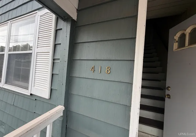 Photo 3 of Single family home for sale at 416 418 E North St, Ishpeming, MI 49849 | MLS# 50224318 | Listing updated on 2026-10-08