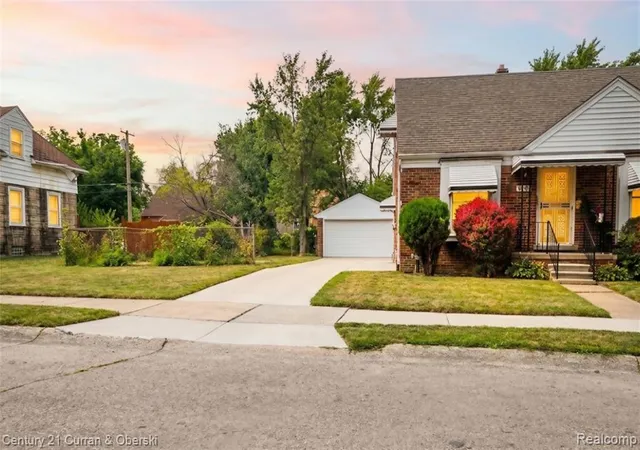 Photo 2 of Sale Pending at 18551 Klinger St, Detroit, MI 48234 | MLS# 61025499 | Listing updated on 2026-09-04