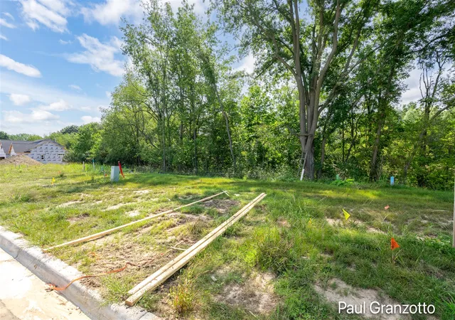 Photo 1 of Land for sale at 3052 Arbor Crk Ave, Grand Rapids, MI 49512 | MLS# 70532892 | Listing updated on 2026-09-16