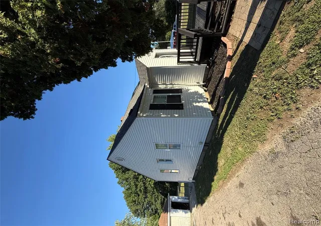 Photo 3 of Single family home for sale at 3270 N Term St, Flint, MI 48506 1928 | MLS# 61023362 | Listing updated on 2026-09-05