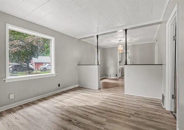 Photo 2 of Sale Pending at 251 Crown St, Grand Rapids, MI 49548 | MLS# 70557597 | Listing updated on 2026-09-14
