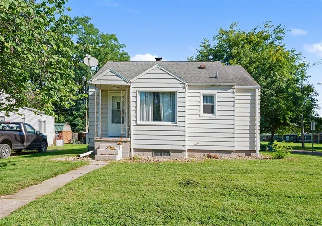 Photo 1 of Single family home for sale at 1365 Eagle St, Niles, MI 49120 | MLS# 70555288 | Listing updated on 2026-09-01