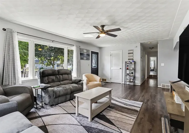 Photo 3 of Sale Pending at 513 N Douglas Ave, Three Rivers, MI 49093 | MLS# 70555148 | Listing updated on 2026-09-05