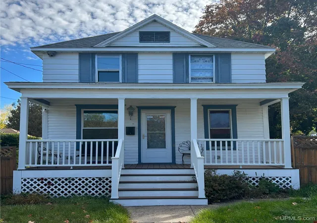 Single family home for sale at 511 Vulcan St, Iron Mountain, MI 49801 | MLS# 50224376