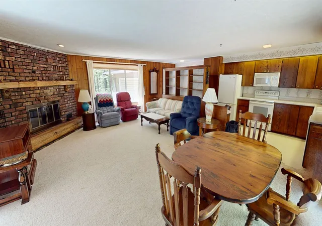 Photo 3 of Single family home for sale at 3175 S Tower Hill Rd, Houghton Lake, MI 48629 | MLS# 80072949 | Listing updated on 2026-08-31