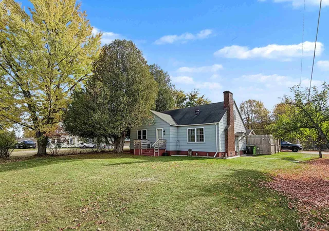 Photo 1 of Single family home for sale at 1100 Forest St, Niagara, WI 54151 | MLS# 50224497 | Listing updated on 2026-10-10