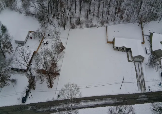 Photo 4 of Land for sale at Lakeview Dr, Edwardsburg, MI 49112 | MLS# 70518323 | Listing updated on 2026-09-11