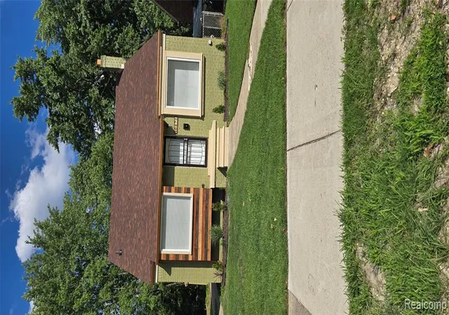 Photo 1 of Single family home for sale at 10476 Duprey St, Detroit, MI 48224 1226 | MLS# 61008540 | Listing updated on 2026-09-23