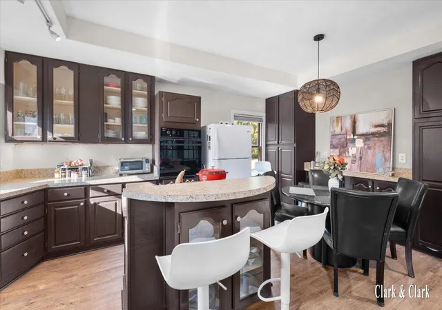 Photo 3 of Condo for sale at 2630 Chatham Woods Dr, Grand Rapids, MI 49546 | MLS# 70560523 | Listing updated on 2026-09-30