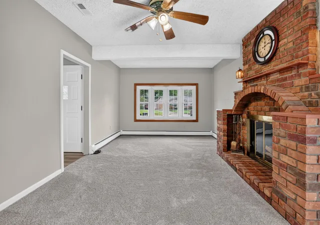 Photo 2 of Single family home for sale at 8977 Linville St, Livonia, MI 48150 | MLS# 50221438 | Listing updated on 2026-09-10