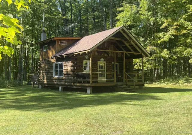 Photo 1 of Single family home for sale at 40 Ac Off Wpa Rd, Crystal Falls, MI 49920 | MLS# 50220514 | Listing updated on 2026-09-08
